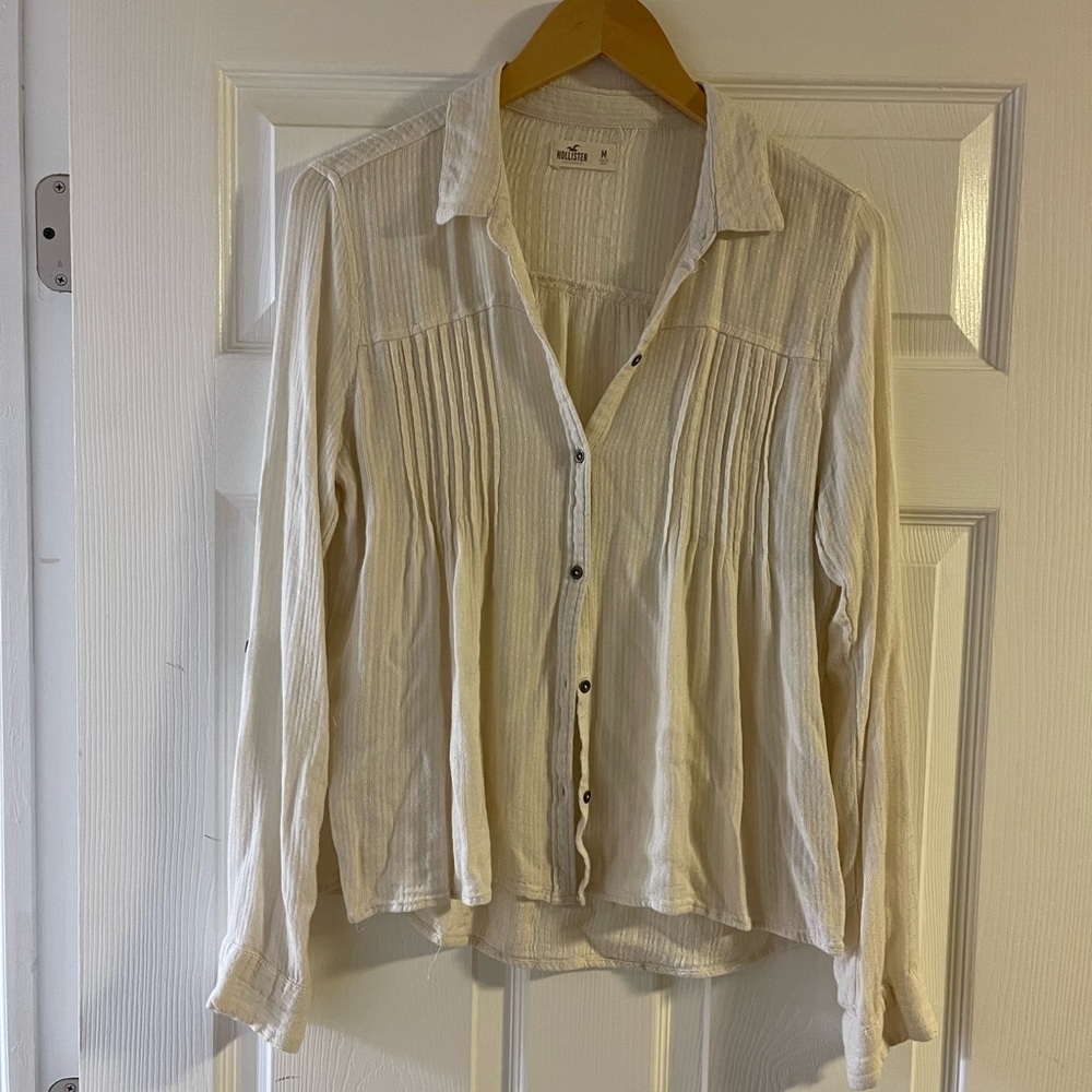 Hollister flowery button front shirt